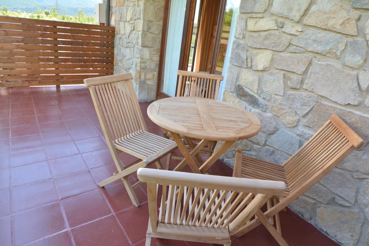Hotel Familiar El Jou Nature Sant Corneli Exterior foto