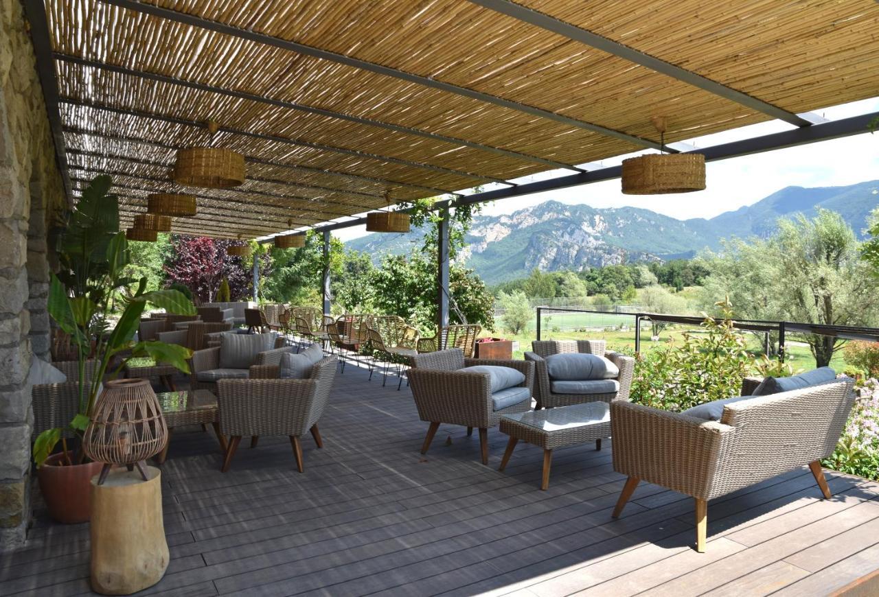 Hotel Familiar El Jou Nature Sant Corneli Exterior foto
