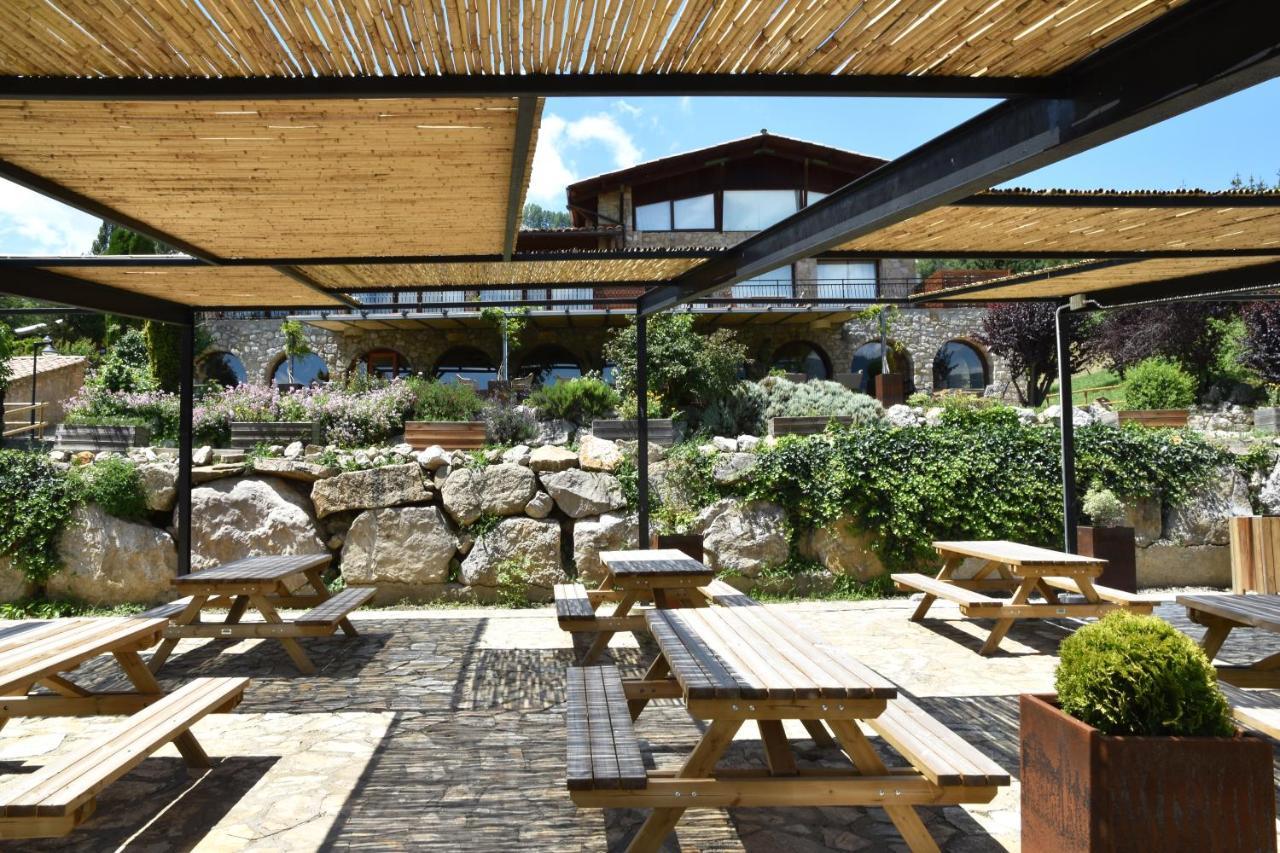 Hotel Familiar El Jou Nature Sant Corneli Exterior foto